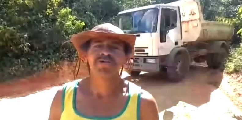 Camacã: Prefeitura recupera estrada da região Estrela de São João do Panelinha e região Córrego de Areia